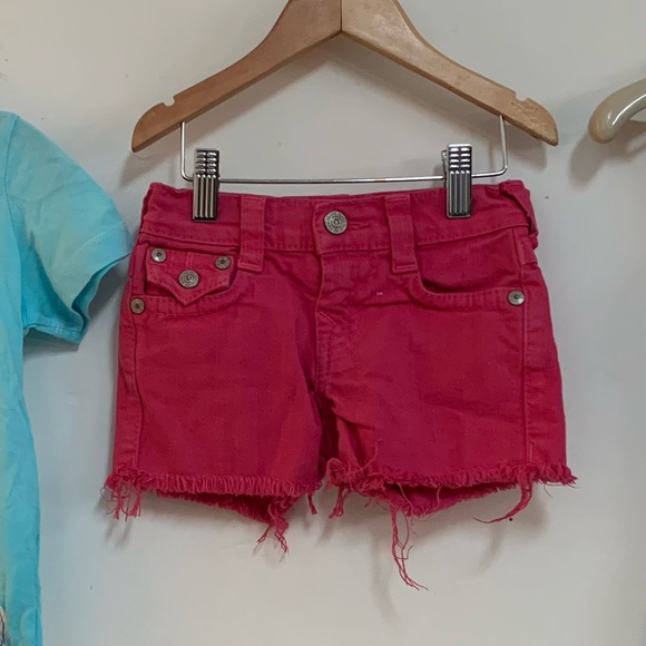 True Religion Kids Dolly Cut Off Pink Denim Short - Picture 2 of 8